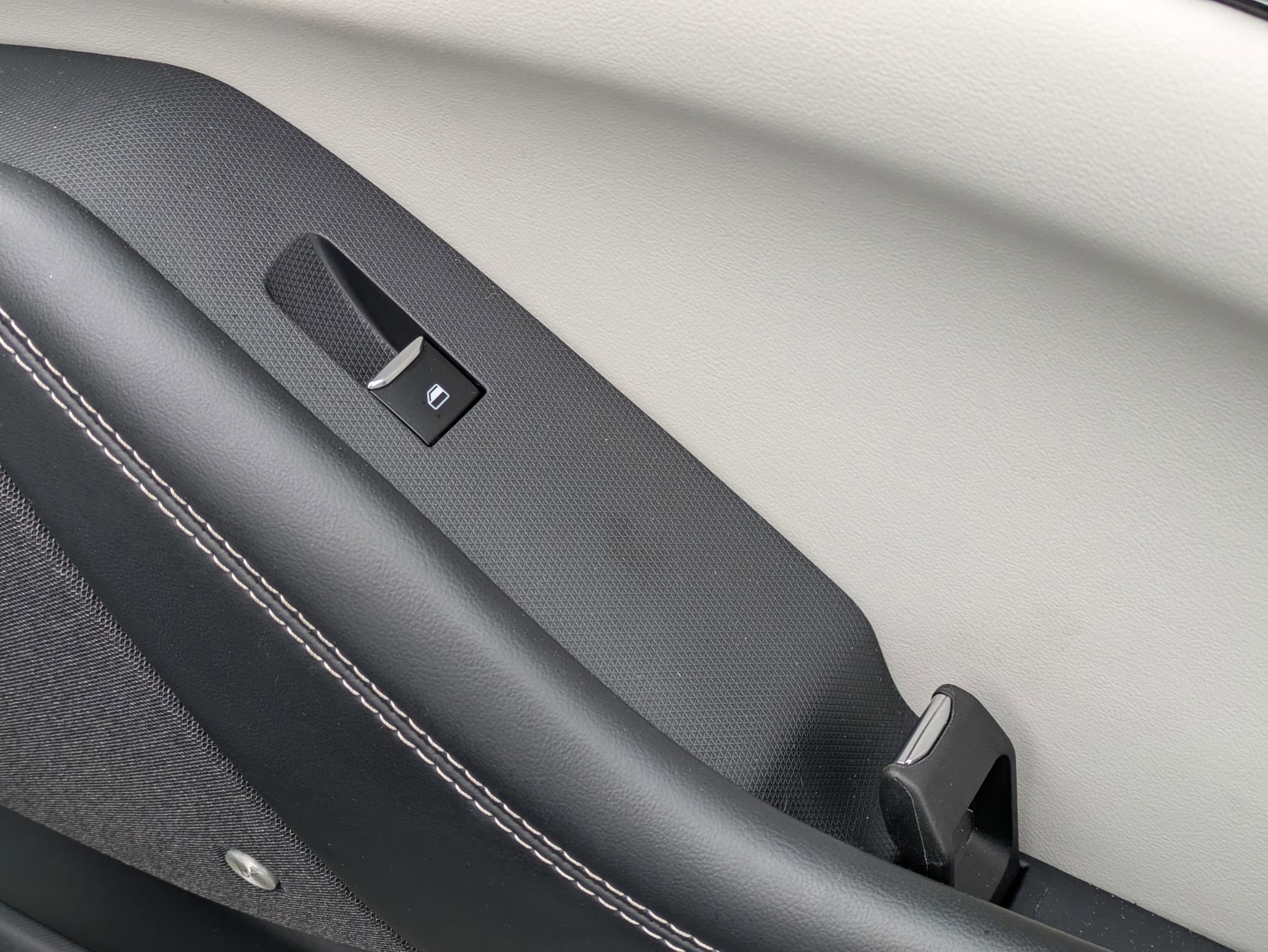 Used 2023 Ford Mustang Mach-E Premium image 35