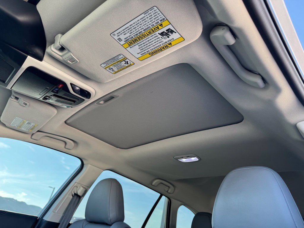 Certified 2025 Subaru Outback Limited AWD/4WD image 19