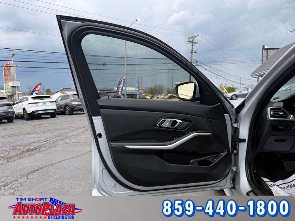 Used 2020 BMW 330i xDrive Sedan image 14