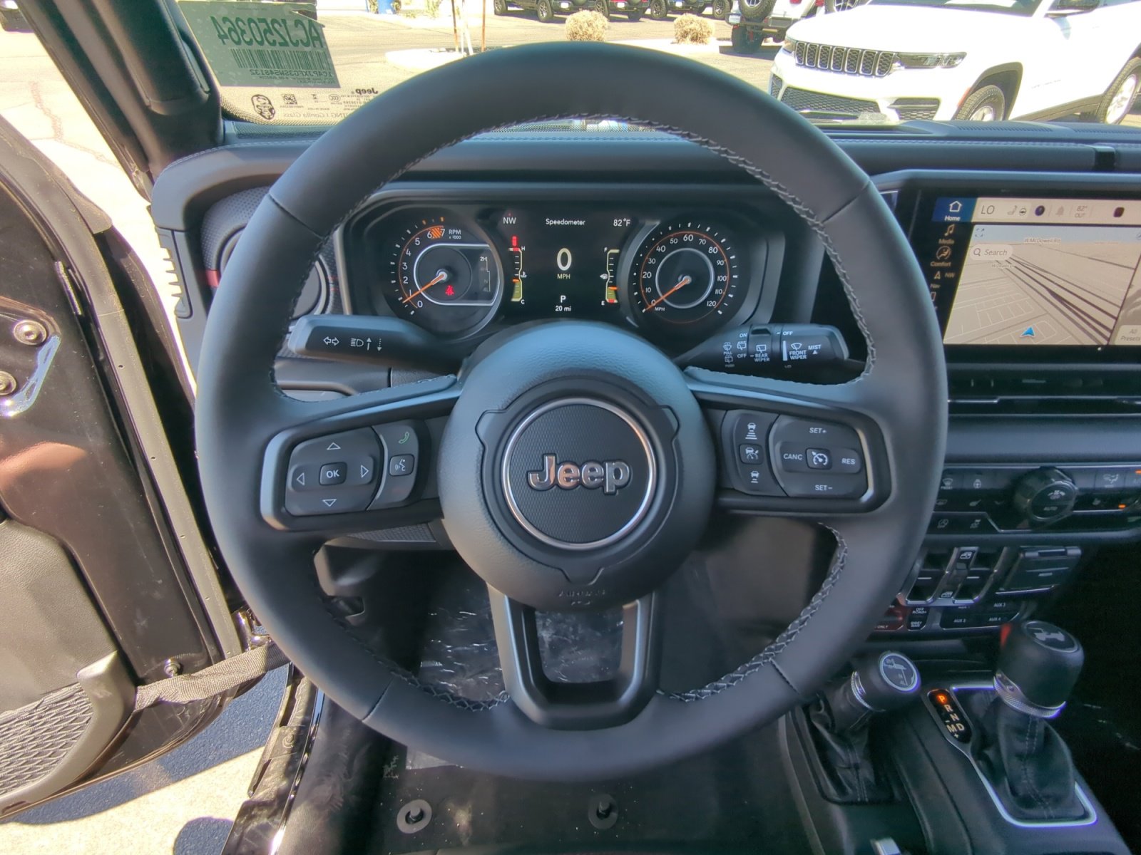 New 2025 Jeep Wrangler Unlimited Rubicon w/ Steel Bumper Group image 9