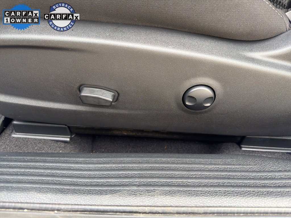 Used 2023 Dodge Challenger R/T w/ Blacktop Package image 17