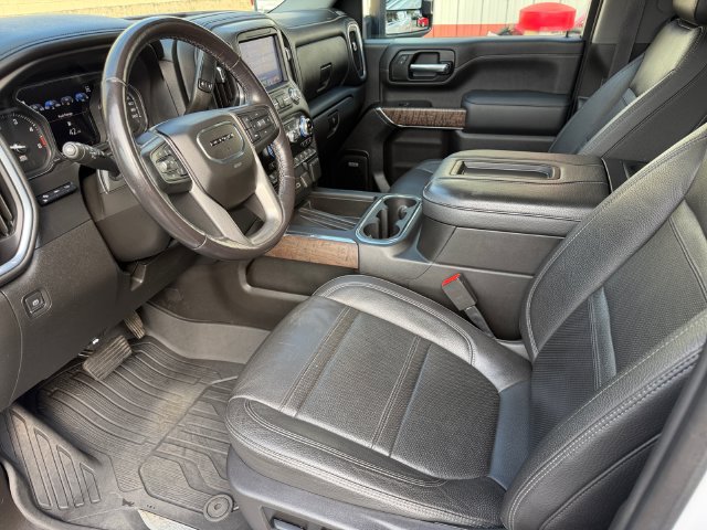 Used 2021 GMC Sierra 3500 Denali w/ Denali Ultimate Package AWD/4WD image 28