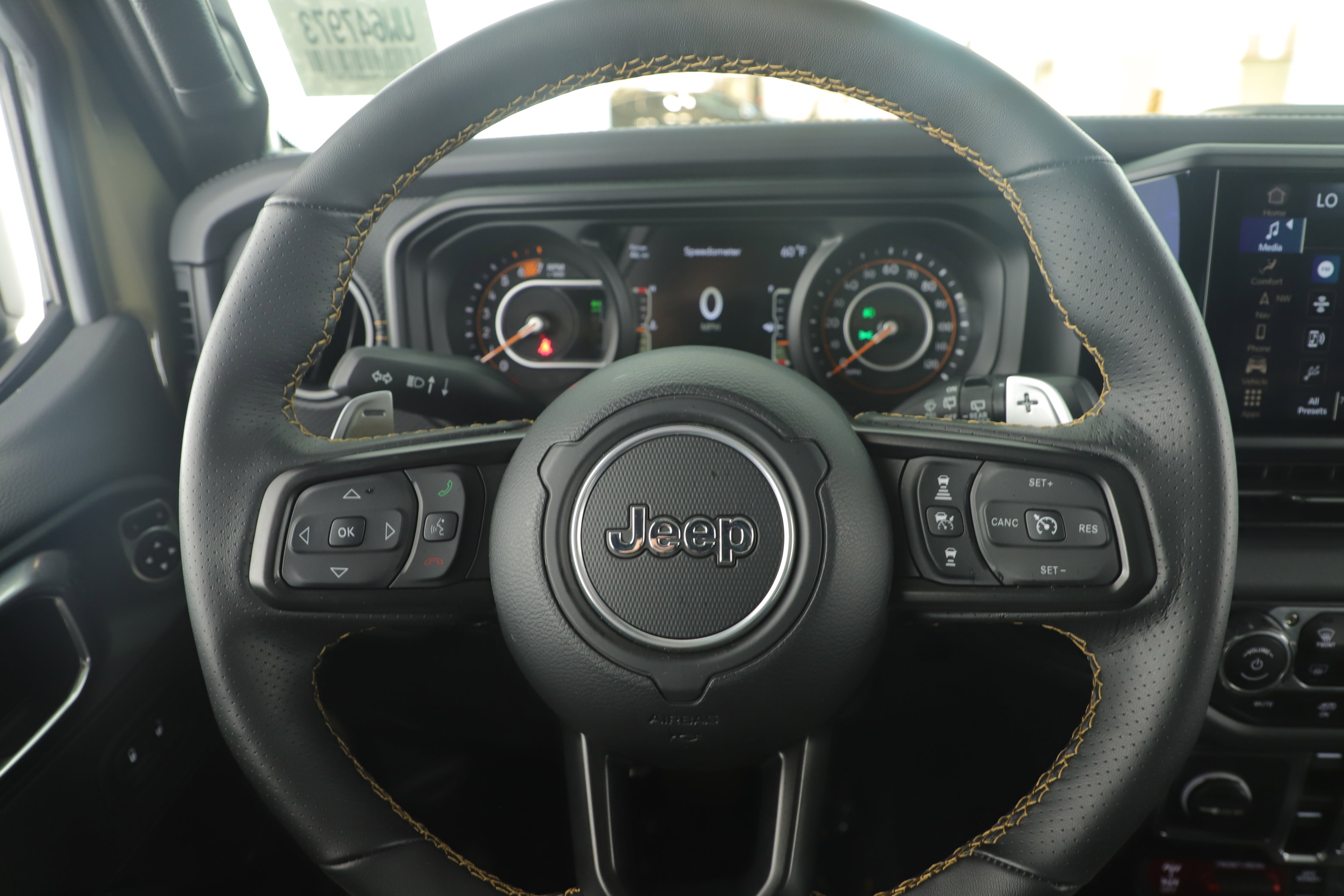 Used 2025 Jeep Wrangler Unlimited Rubicon 392 image 15