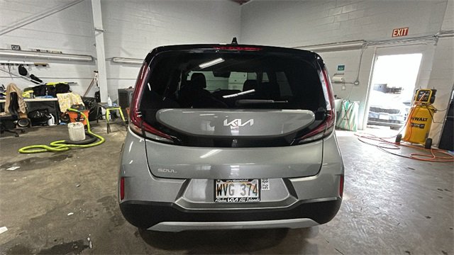 Used 2023 Kia Soul LX w/ LX Technology Package image 4