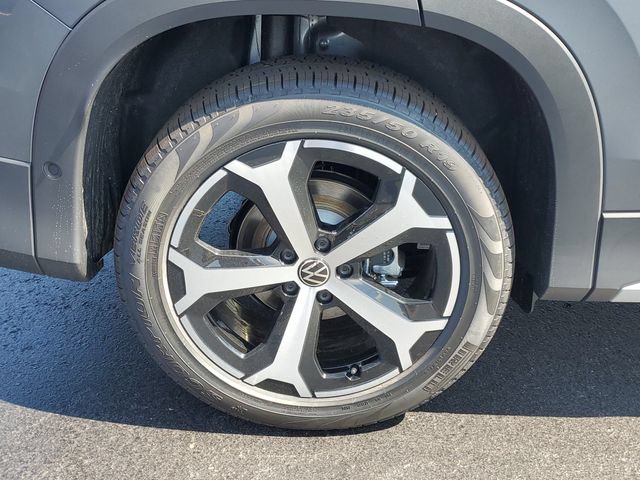 New 2026 Volkswagen Tiguan SE AWD/4WD image 5