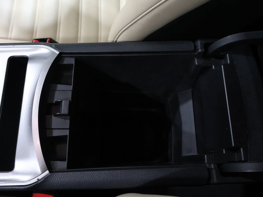 Used 2024 Ford Edge SEL image 29