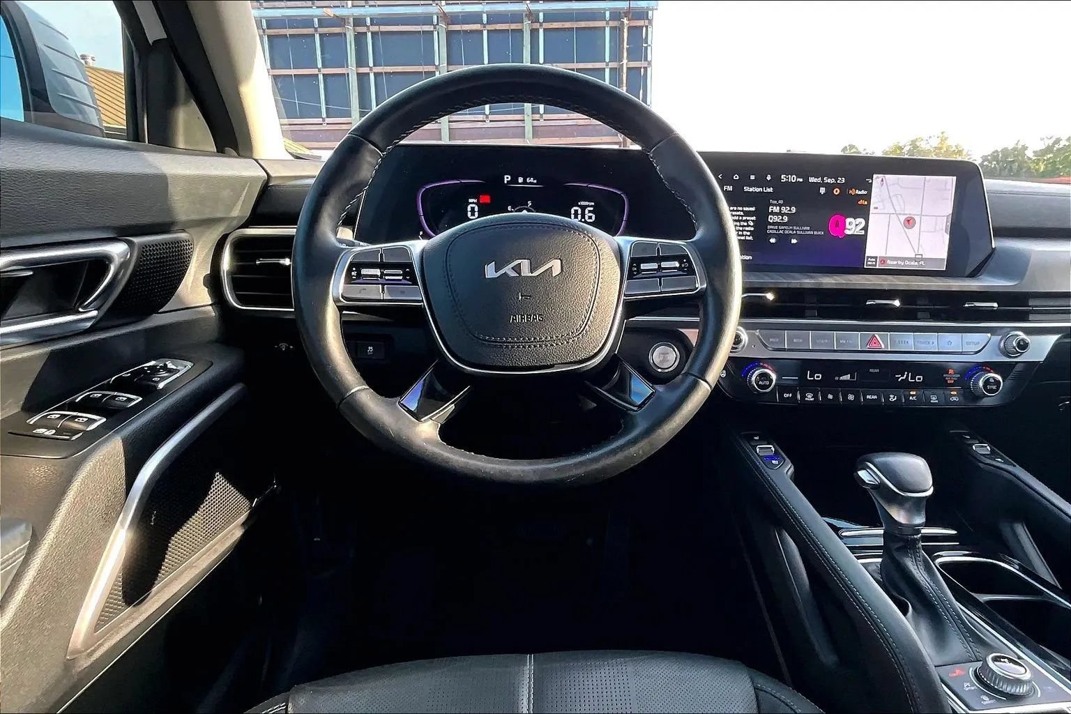 Used 2024 Kia Telluride EX AWD/4WD image 5
