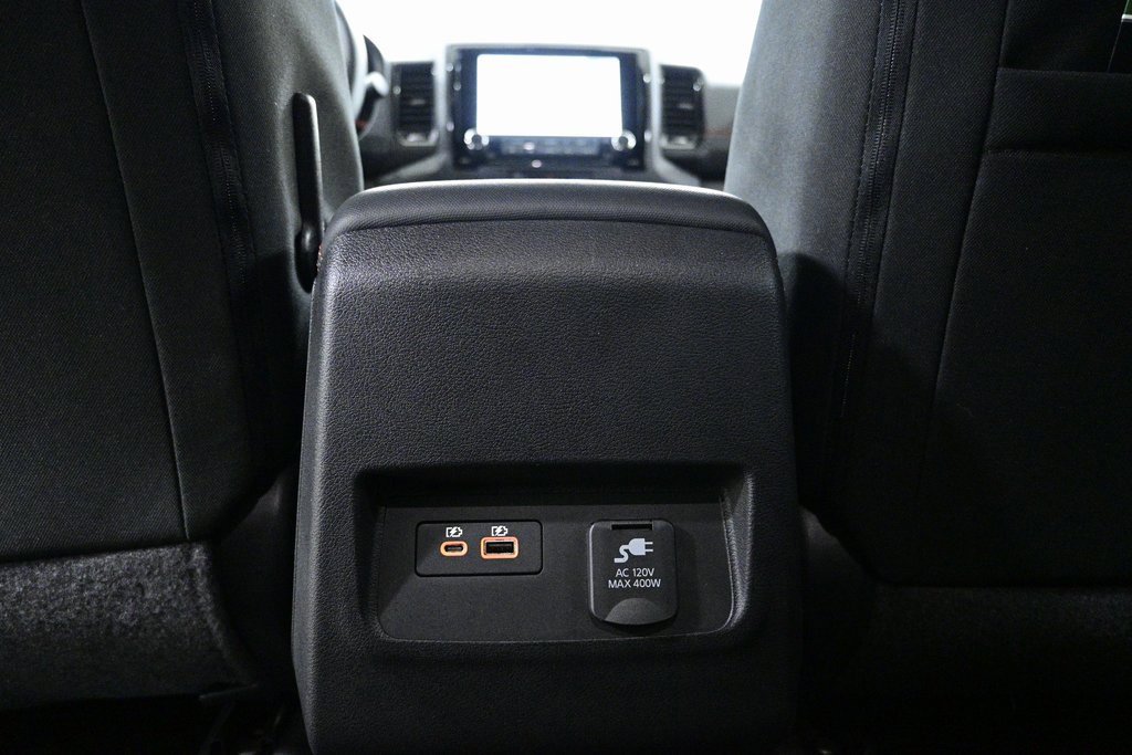 Used 2024 Nissan Frontier PRO-4X w/ Pro Convenience Package image 17