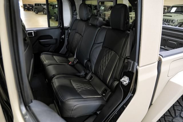 Used 2025 Jeep Gladiator Rubicon w/ Safety Group AWD/4WD image 80