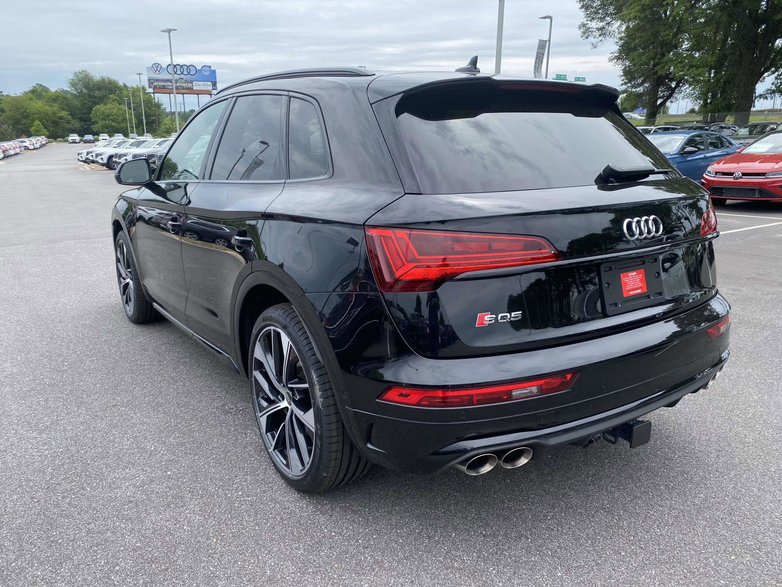 Certified 2023 Audi SQ5 Prestige w/ Prestige Package AWD/4WD image 5