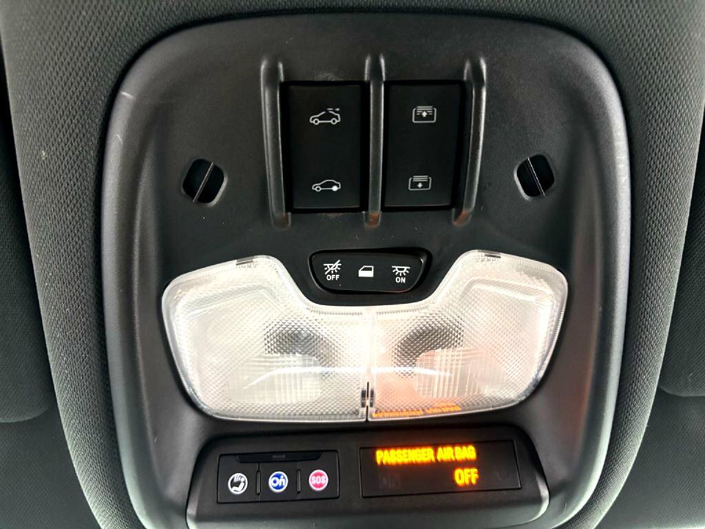 Used 2021 Chevrolet TrailBlazer ACTIV w/ Sun and Liftgate Package image 27