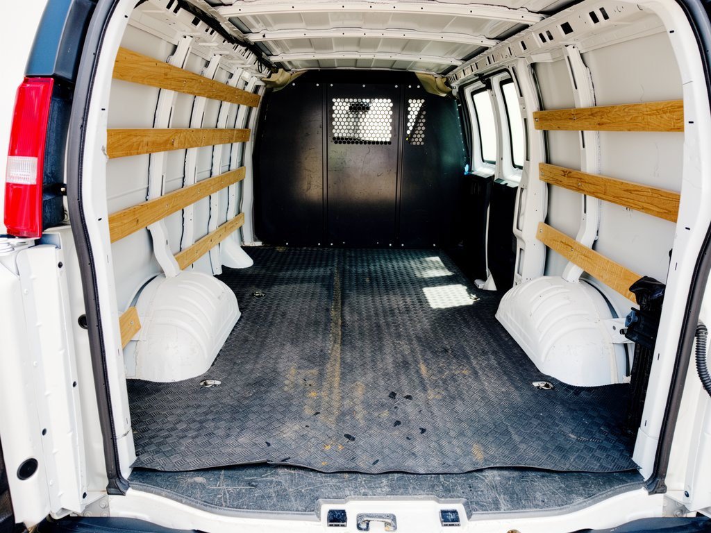 Certified 2025 Chevrolet Express 2500 w/ Driver Convenience Package RWD image 28