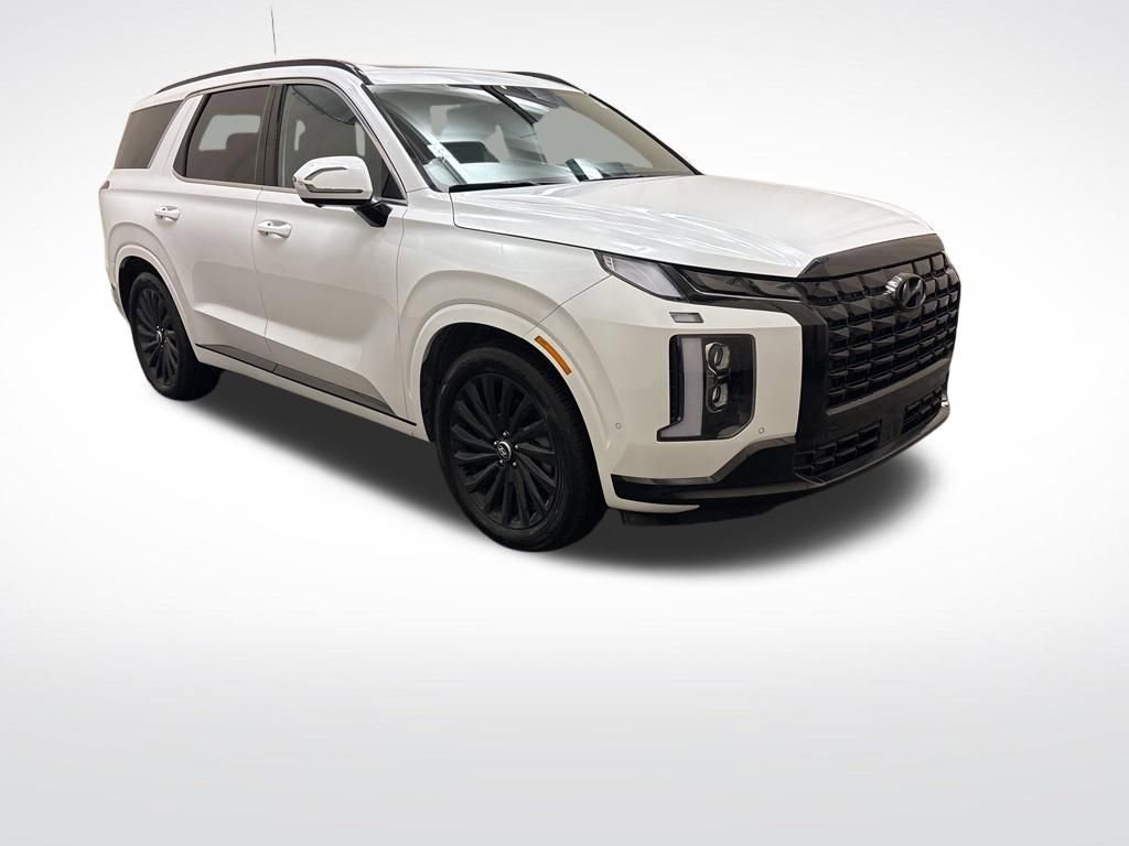 Used 2025 Hyundai Palisade Calligraphy image 3