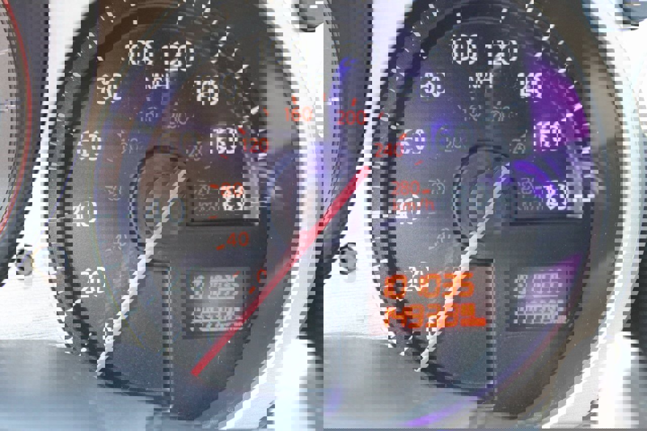 Used 2020 Nissan 370Z Touring Sport image 9