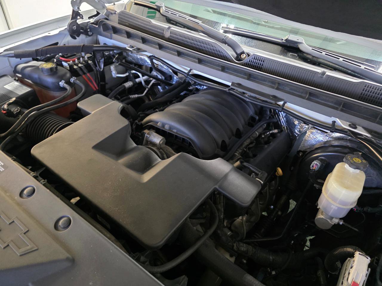 Used 2018 Chevrolet Silverado 1500 LT w/ All Star Edition image 40