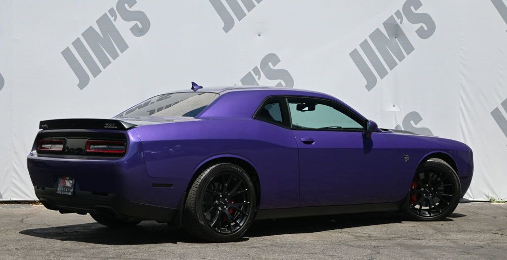 Used 2016 Dodge Challenger SRT Hellcat image 5
