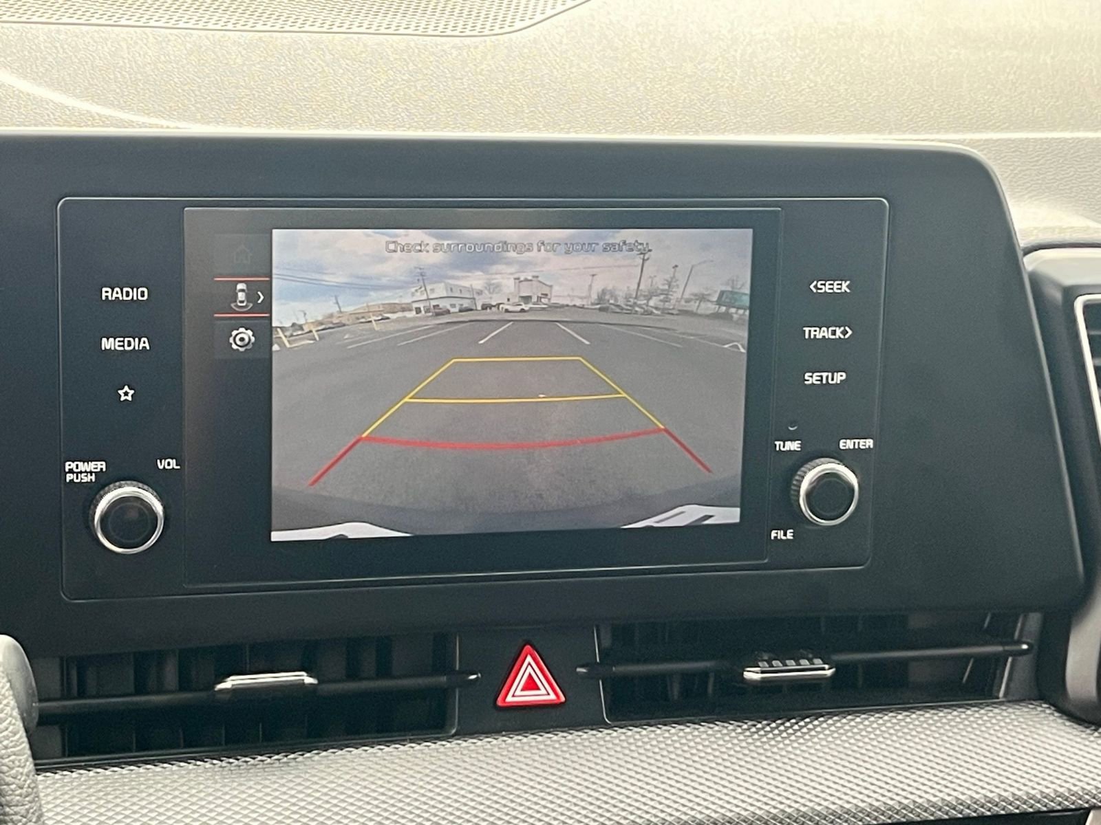 Used 2025 Kia Sportage LX FWD image 24