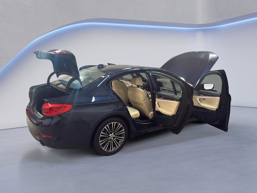 Used 2017 BMW 530i xDrive image 13