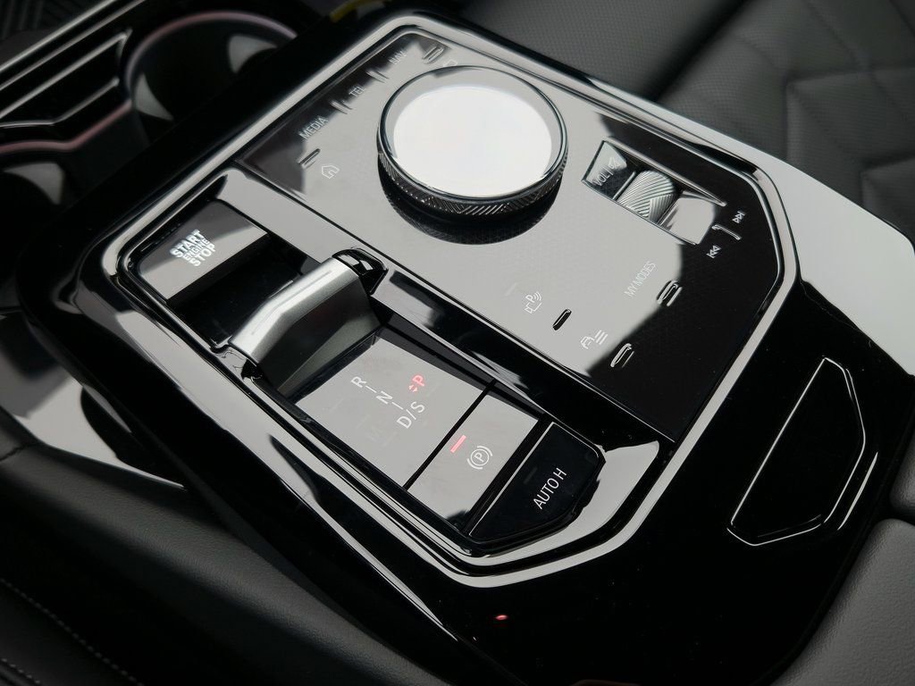 New 2026 BMW 530i w/ M Sport Package image 12