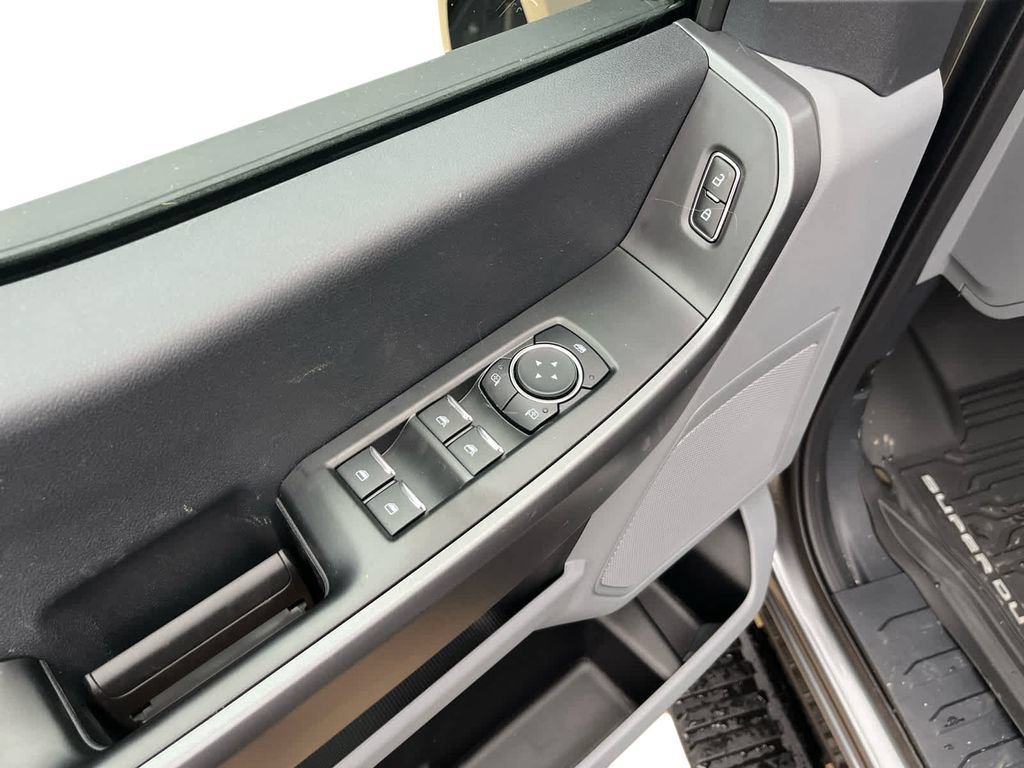 New 2026 Ford F350 XLT w/ 360-Degree Camera Package AWD/4WD image 12