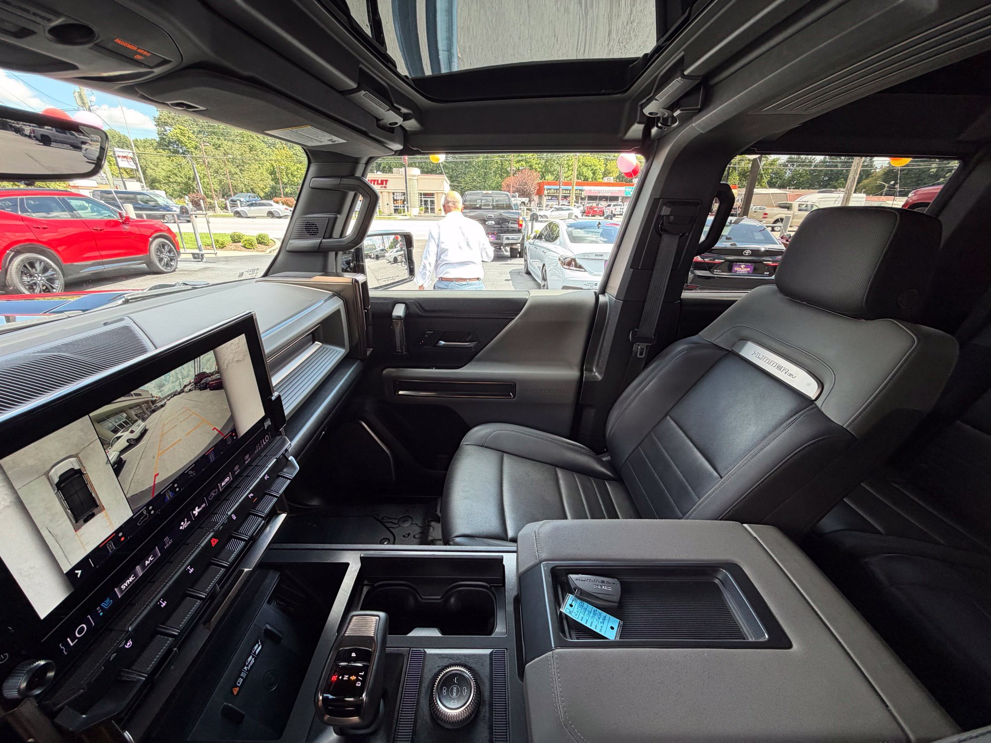 Used 2024 GMC Hummer EV 2X w/ Extreme Off-Road Package AWD/4WD image 33