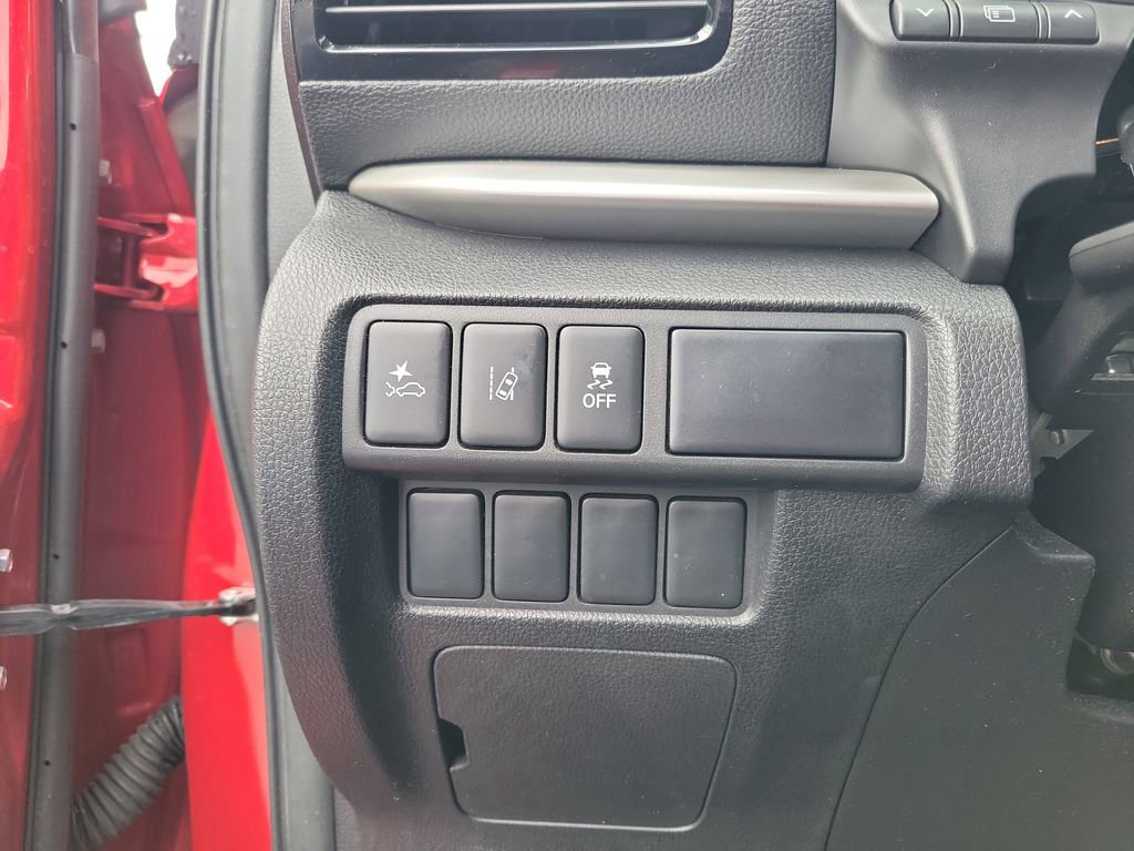 Used 2023 Mitsubishi Eclipse Cross SE AWD/4WD image 17