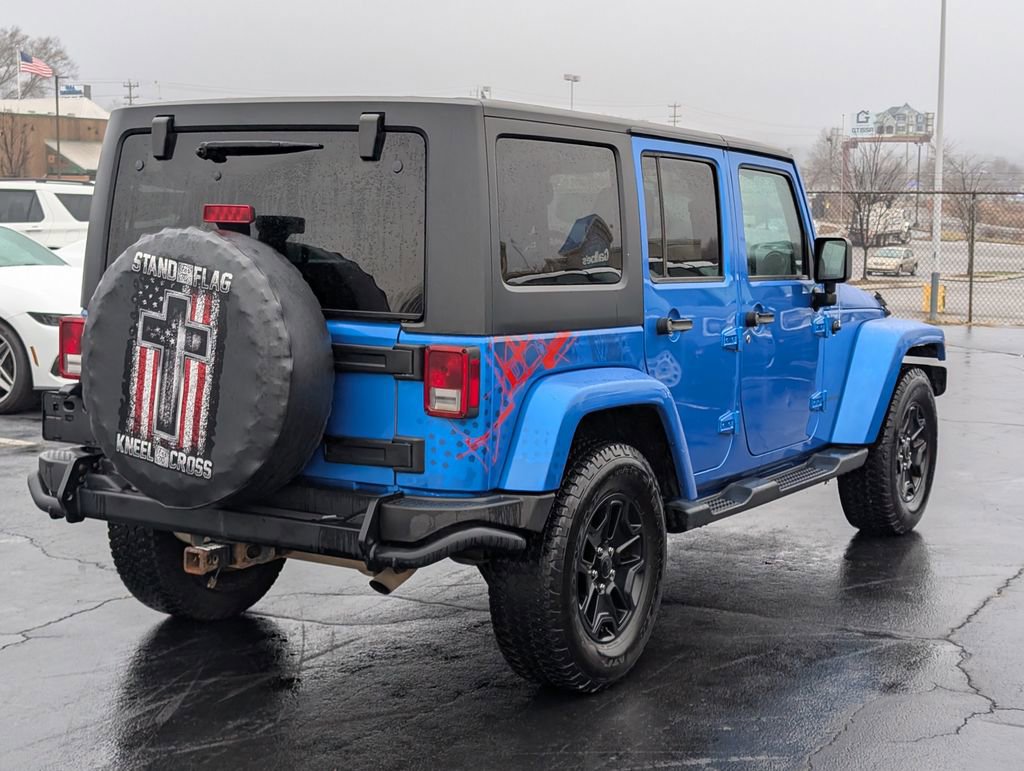 Used 2016 Jeep Wrangler Unlimited Sahara image 6