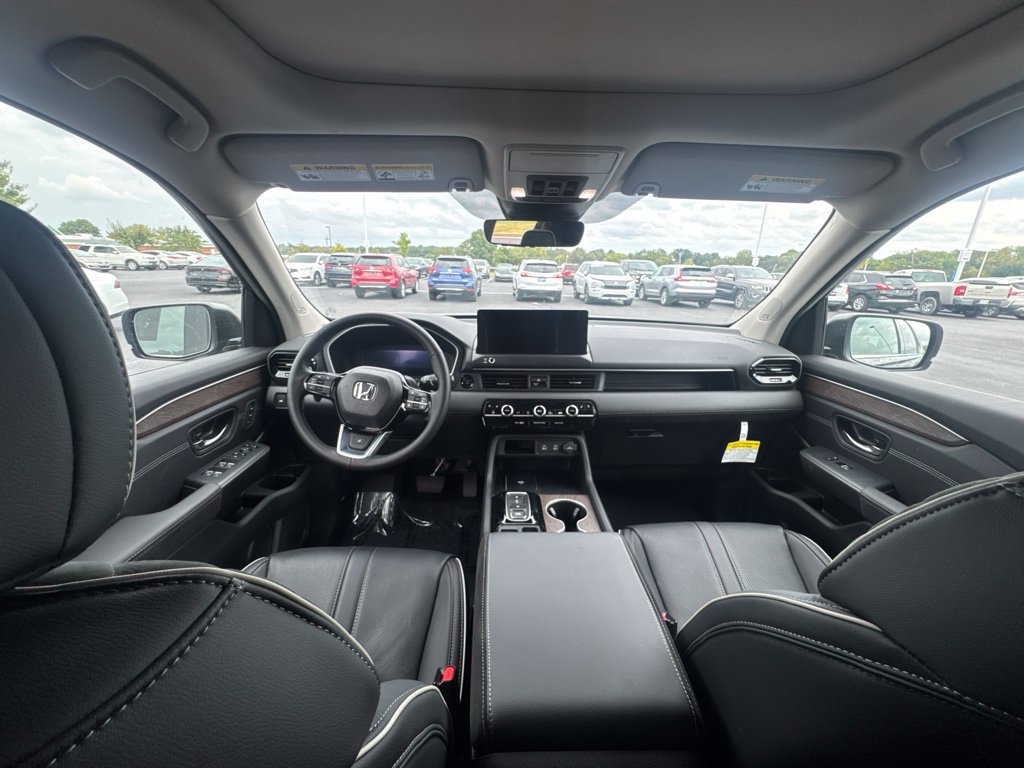 Used 2026 Honda Pilot Elite image 21