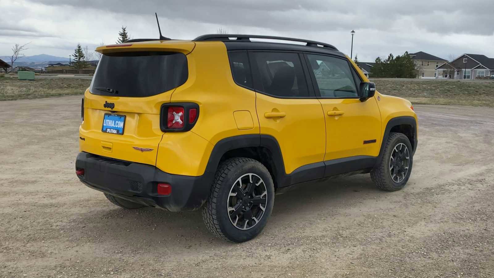 Used 2023 Jeep Renegade Trailhawk image 8