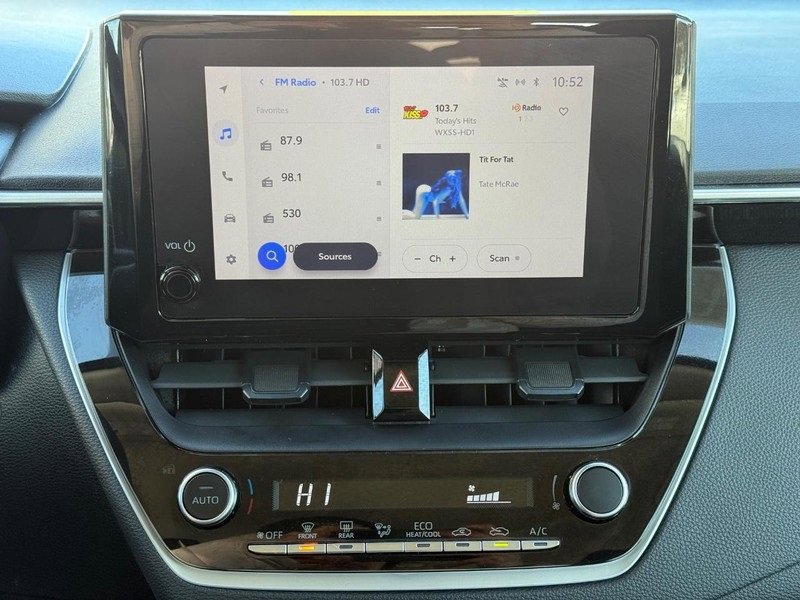 Used 2024 Toyota Corolla LE image 15