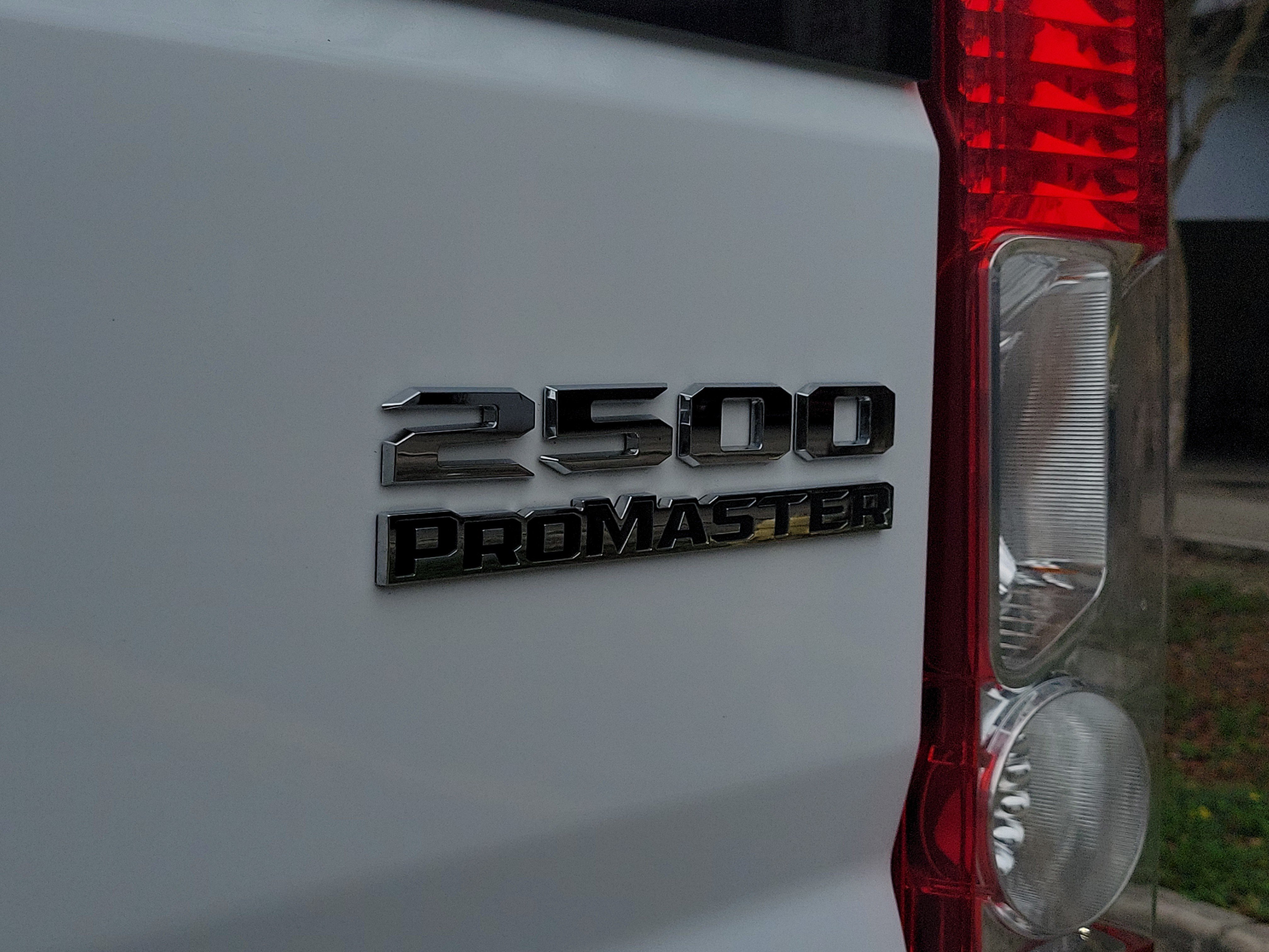 Used 2025 RAM ProMaster 2500 w/ U-Haul Equipment Group FWD image 7