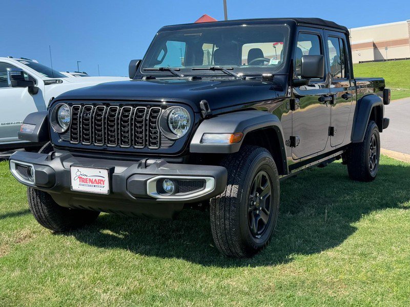 Used 2024 Jeep Gladiator Sport AWD/4WD image 8