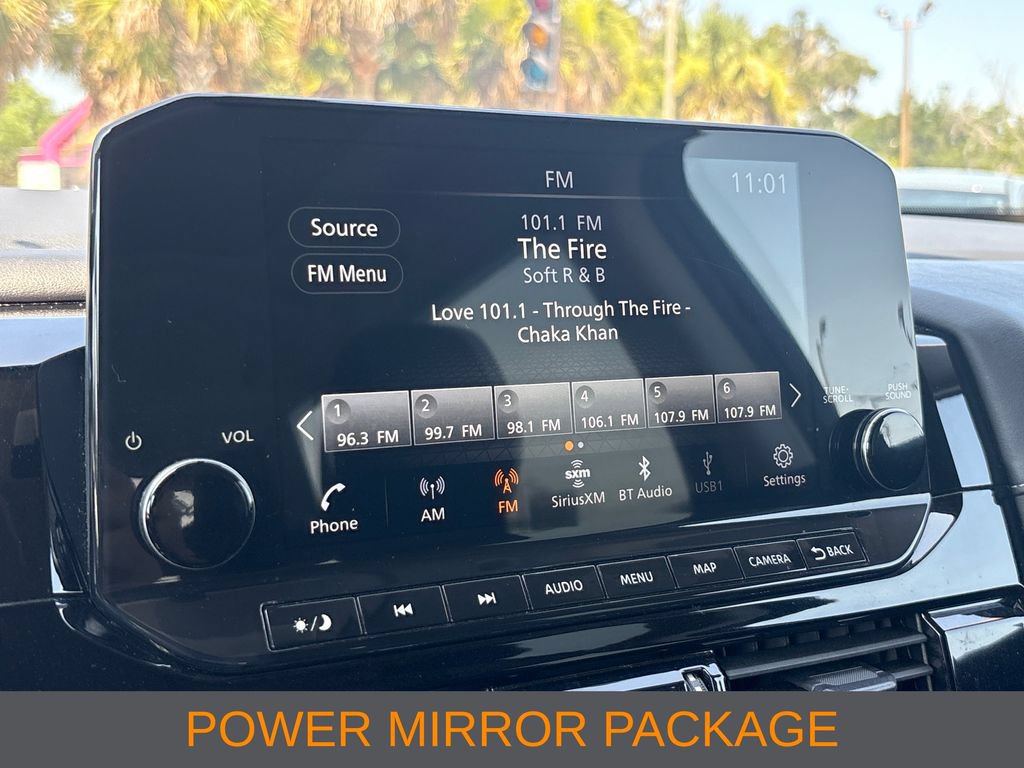 Used 2023 Nissan Pathfinder SL w/ SL Premium Package AWD/4WD image 14