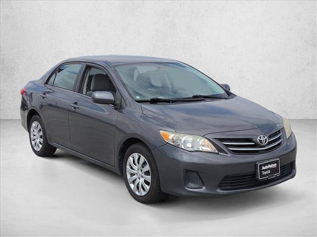 Used 2013 Toyota Corolla LE FWD image 3