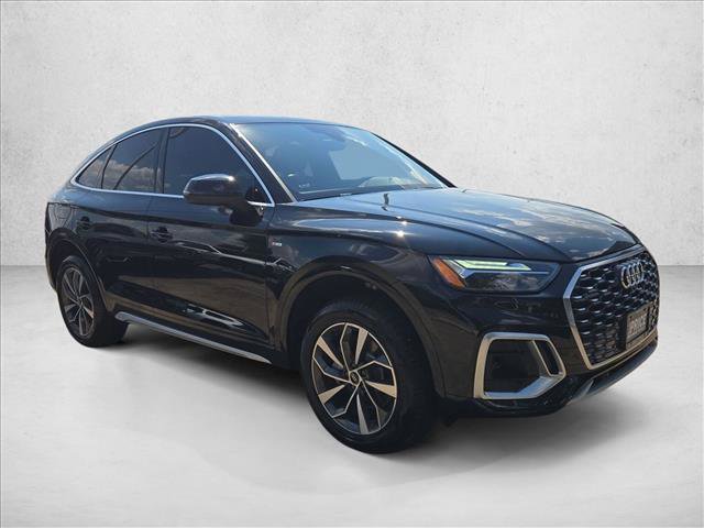 Used 2023 Audi Q5 2.0T Premium w/ Convenience Package AWD/4WD image 3