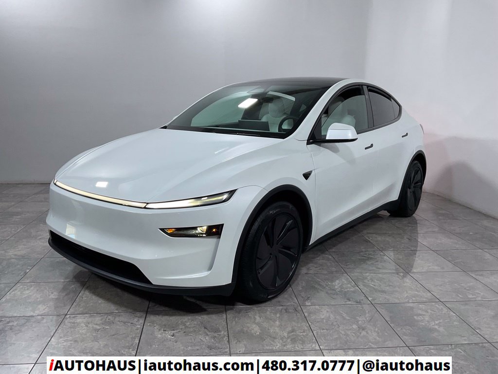 Used 2026 Tesla Model Y AWD image 2