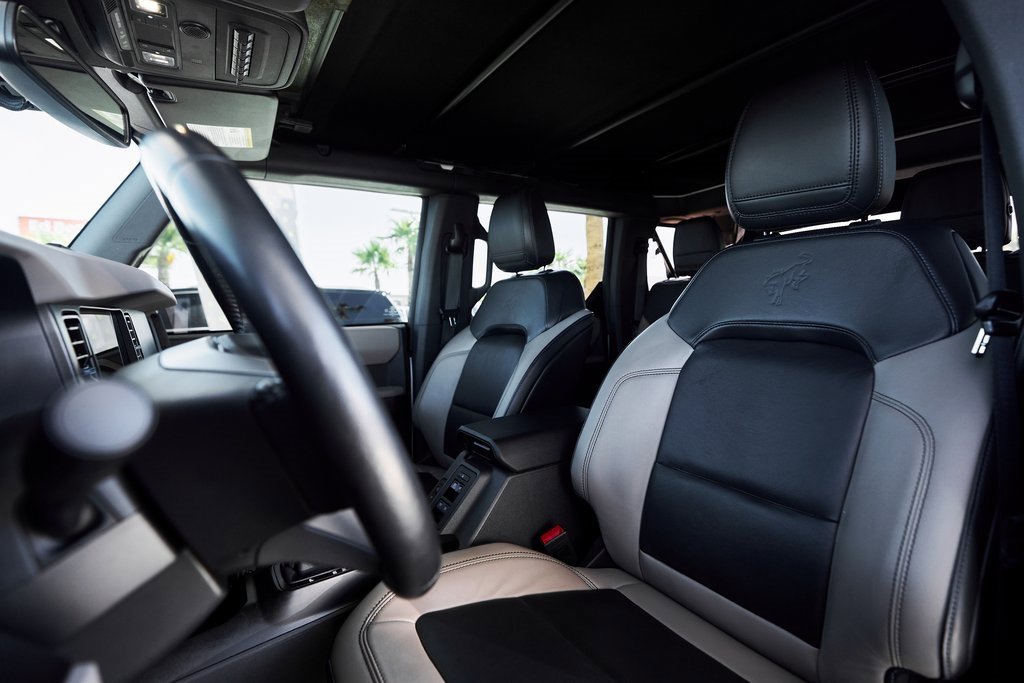 Used 2022 Ford Bronco Wildtrak image 29