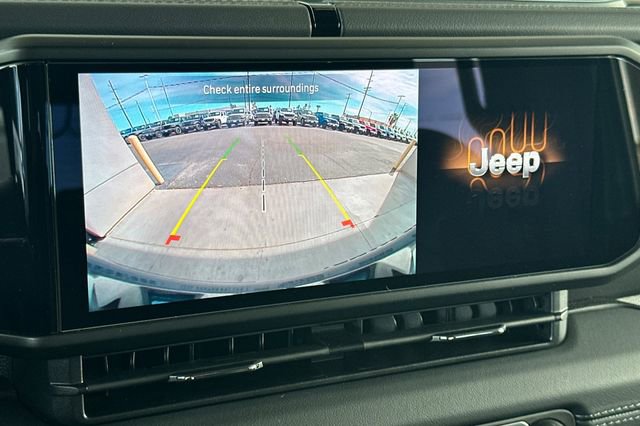 Certified 2024 Jeep Wrangler Unlimited Sahara w/ Safety Group AWD/4WD image 19