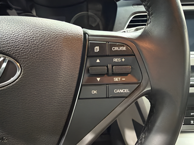 Used 2015 Hyundai Sonata ECO w/ Option Group 08 FWD image 19