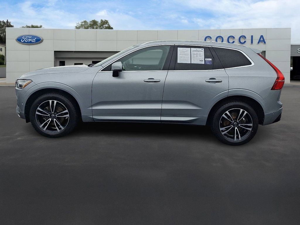 Used 2018 Volvo XC60 T5 Momentum w/ Vision Package AWD/4WD image 7