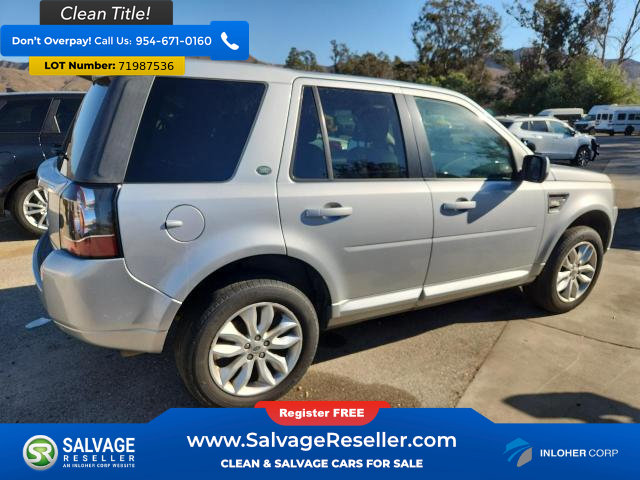Used 2013 Land Rover LR2 AWD/4WD image 4