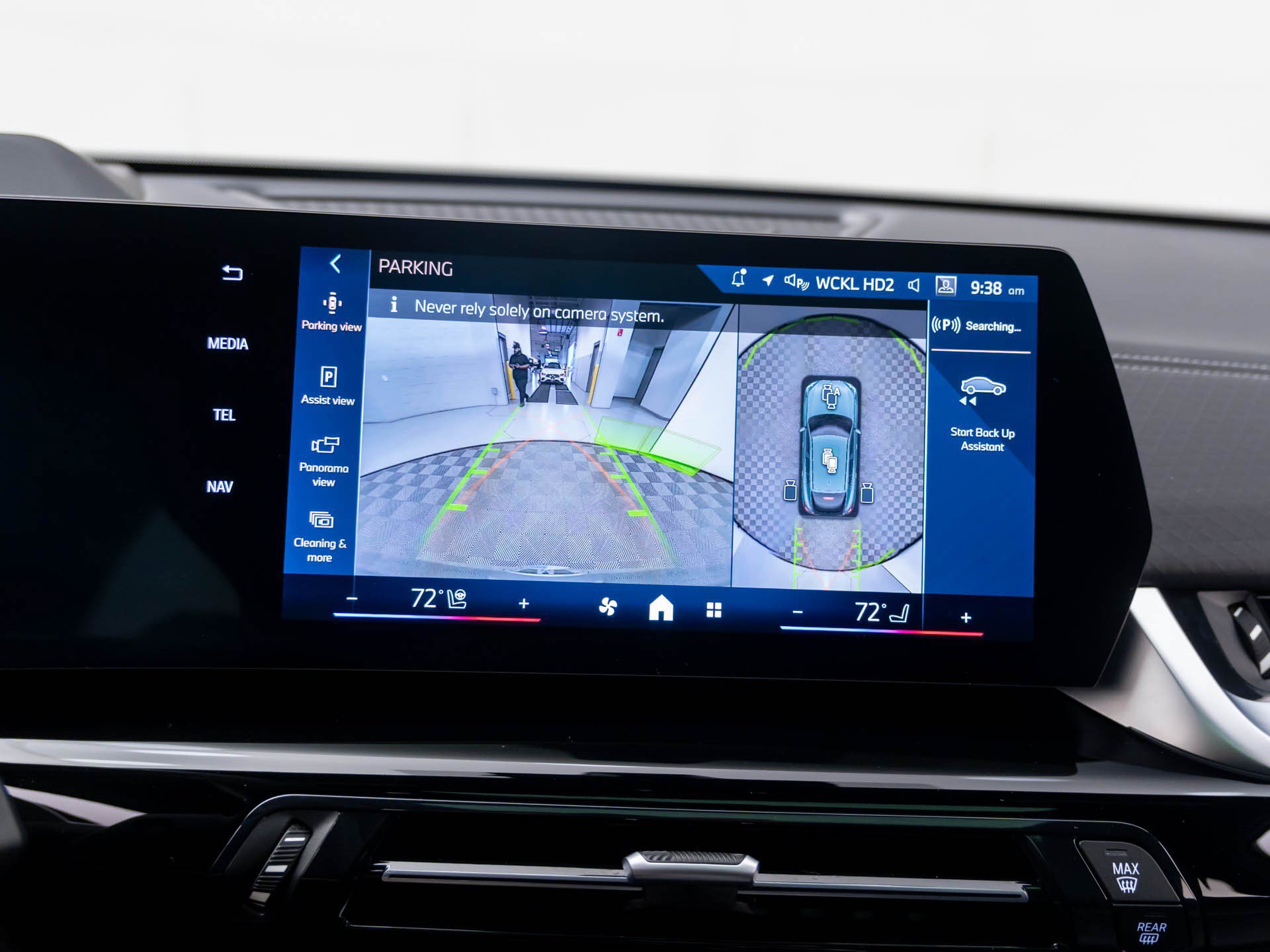 Certified 2025 BMW X2 xDrive28i AWD/4WD image 22
