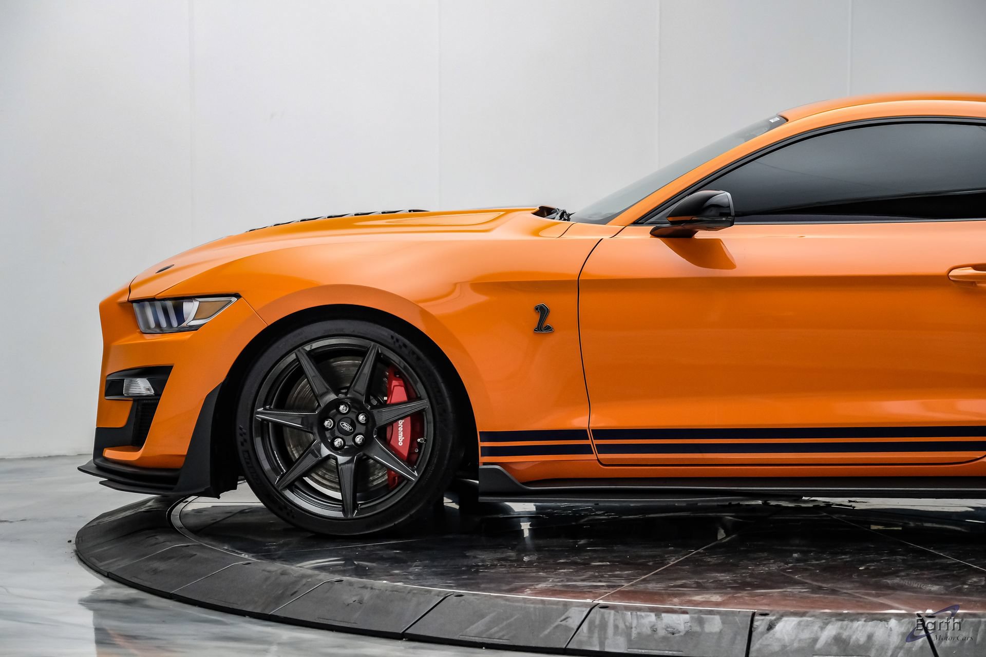 Used 2020 Ford Mustang Shelby GT500 w/ Carbon Fiber Track Pack RWD image 10