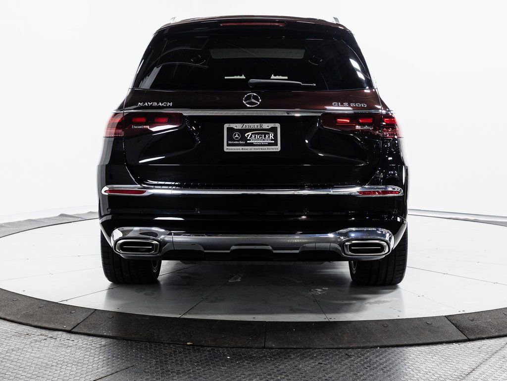 Used 2024 Mercedes-Benz Maybach GLS 600 4MATIC image 32