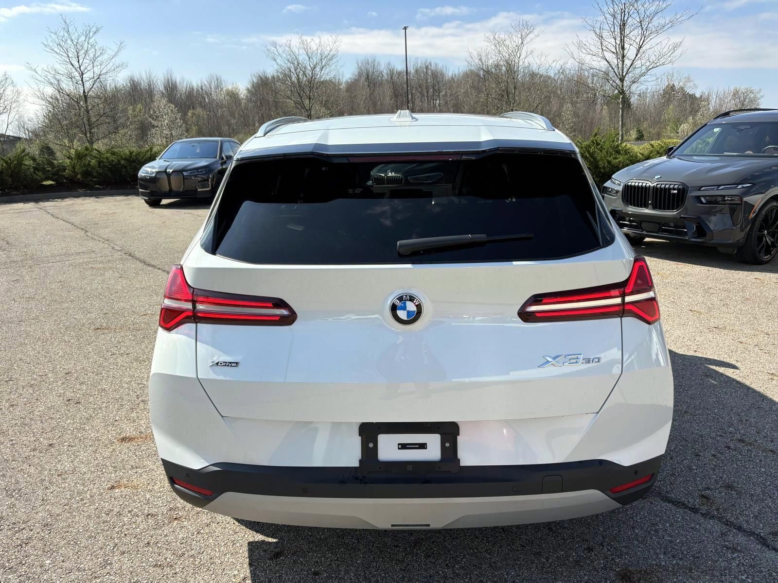 Used 2025 BMW X3 xDrive30i image 6