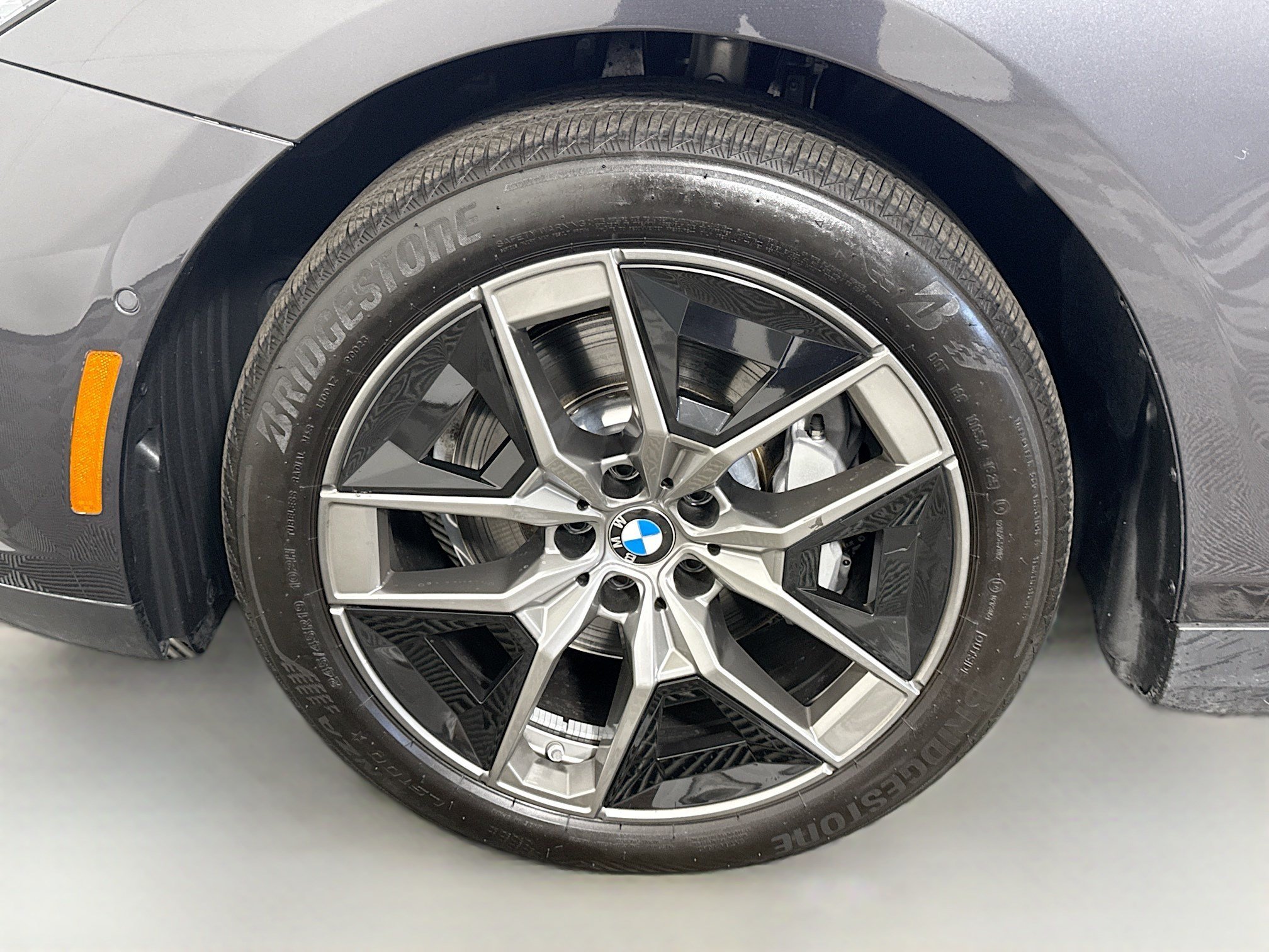 Used 2026 BMW 530i RWD image 38