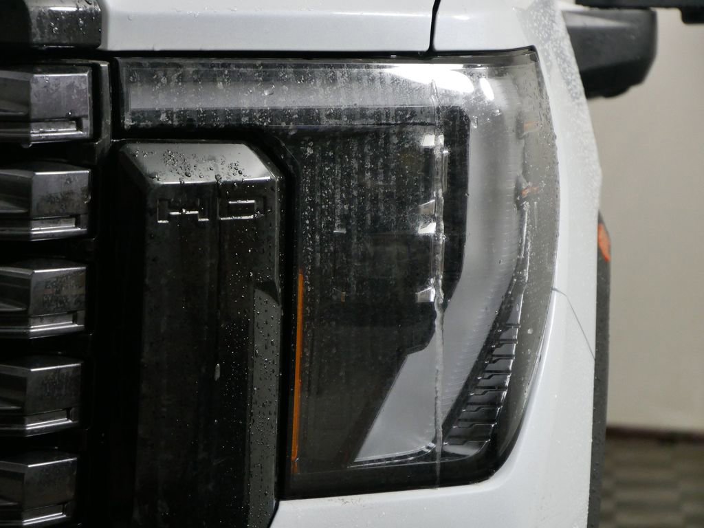 New 2026 GMC Sierra 3500 Denali Ultimate image 9