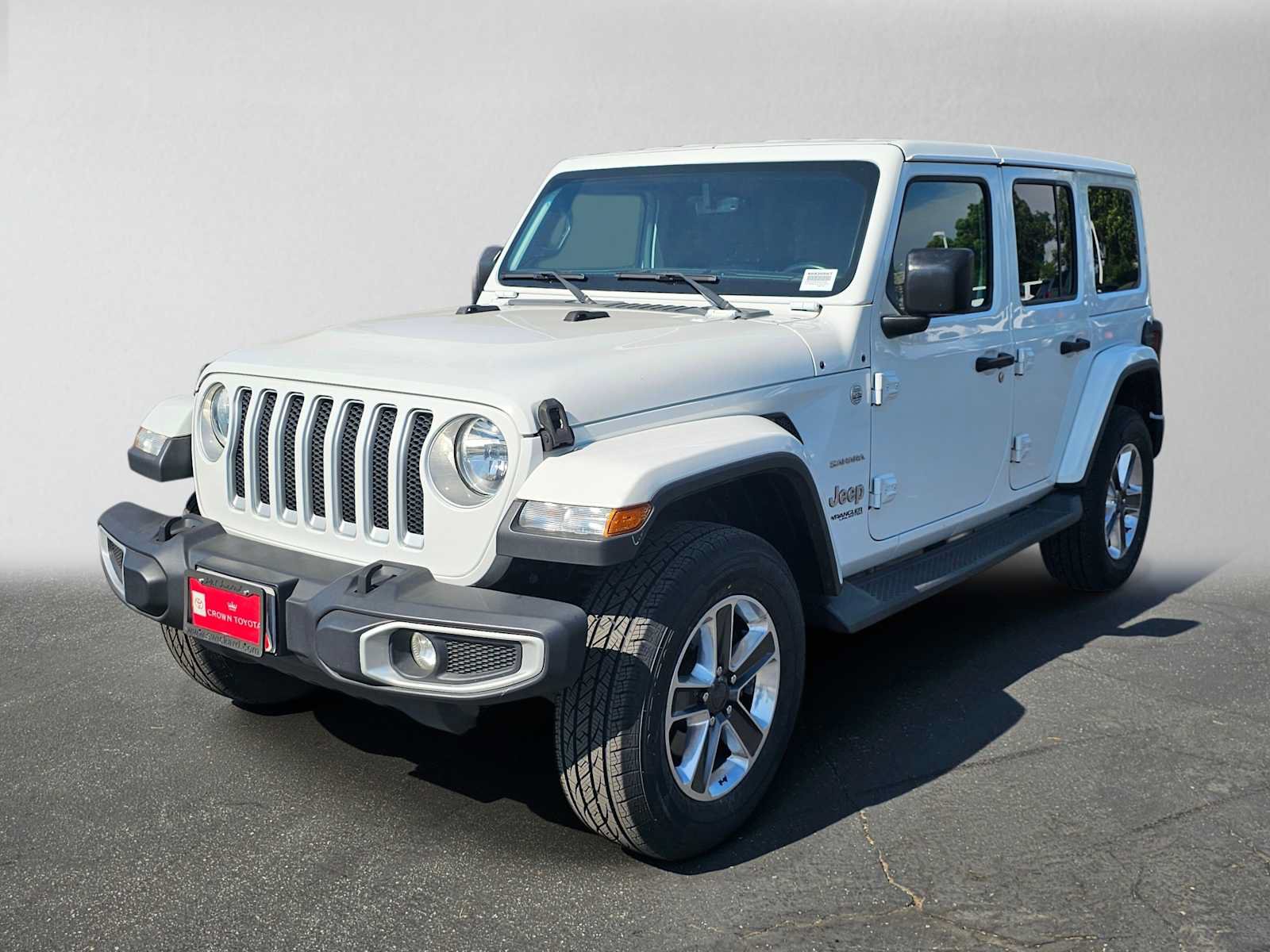 Used 2019 Jeep Wrangler Unlimited Sahara AWD/4WD image 7
