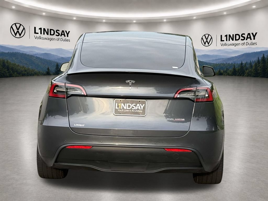 Used 2022 Tesla Model Y Performance AWD/4WD image 6