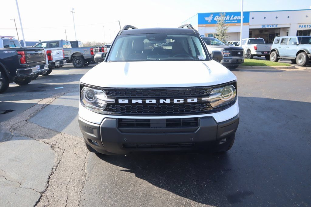 New 2025 Ford Bronco Sport Outer Banks w/ Outer Banks Tech Package+ AWD/4WD image 10